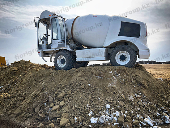 Б/у FIORI DB X35 у нового владельца в пос. Саксаульский, Казахстан: новые технологии облегчают производство бетона